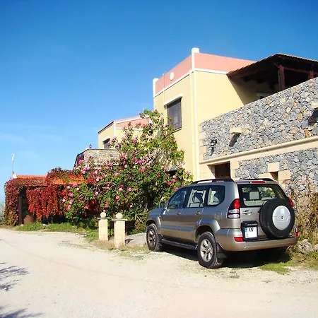Drapanias Beachfront - Marinakis شقة فندقية كيساموس