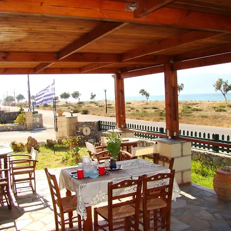 Drapanias Beachfront - Marinakis 2*