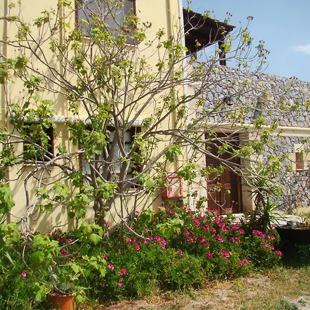 Drapanias Beachfront - Marinakis Apart Otel 2*