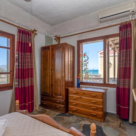 Drapanias Beachfront - Marinakis 2*